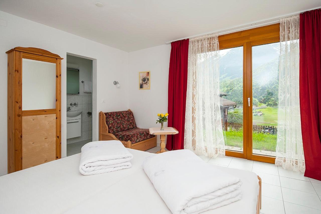 Hotel Cuntera Curaglia Bilik gambar